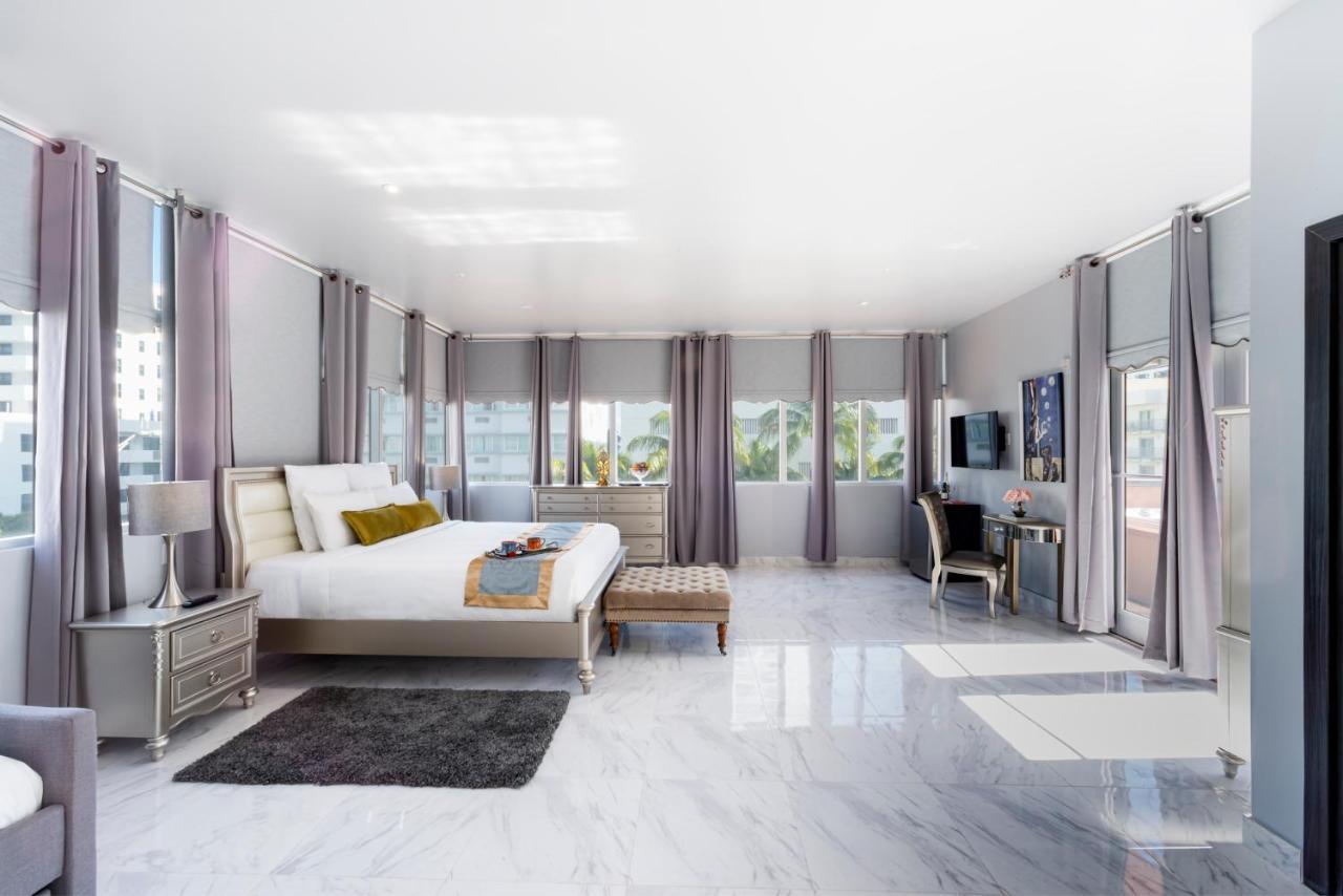 Penthouse,1075293415:JPEG