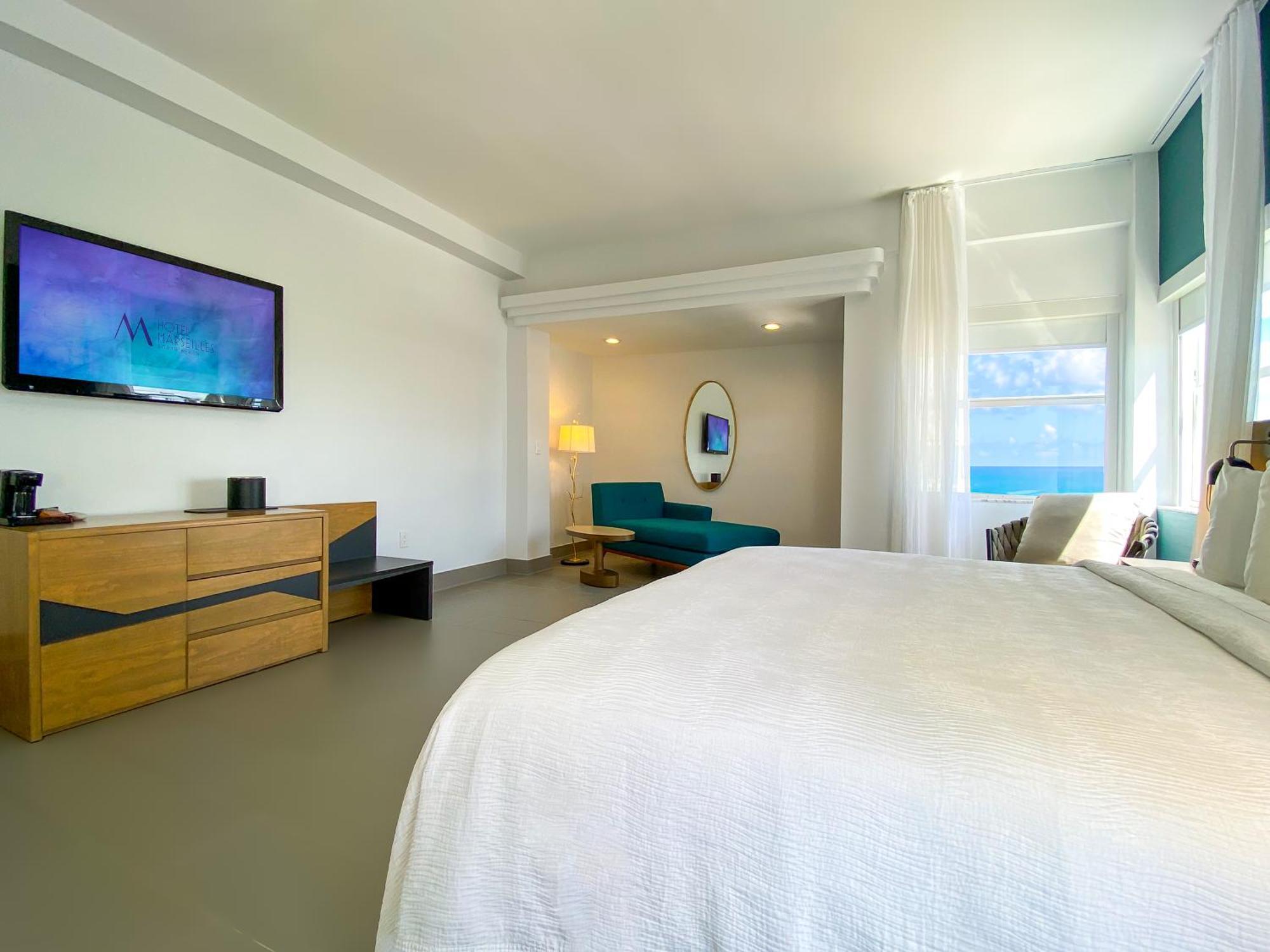 Junior Suite King
