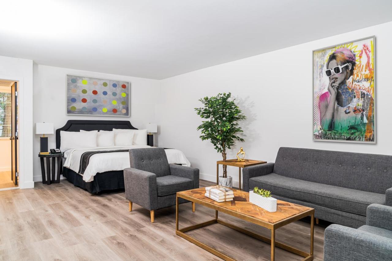 King Suite,1233394553:JPEG