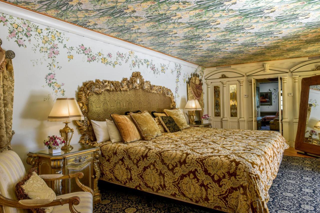 Suite Balcony