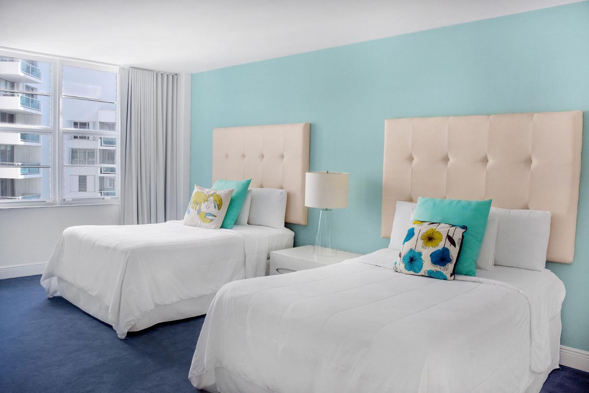 Premier Bayview Suite 3 Bedroom 2 Bath Granite Kitchen