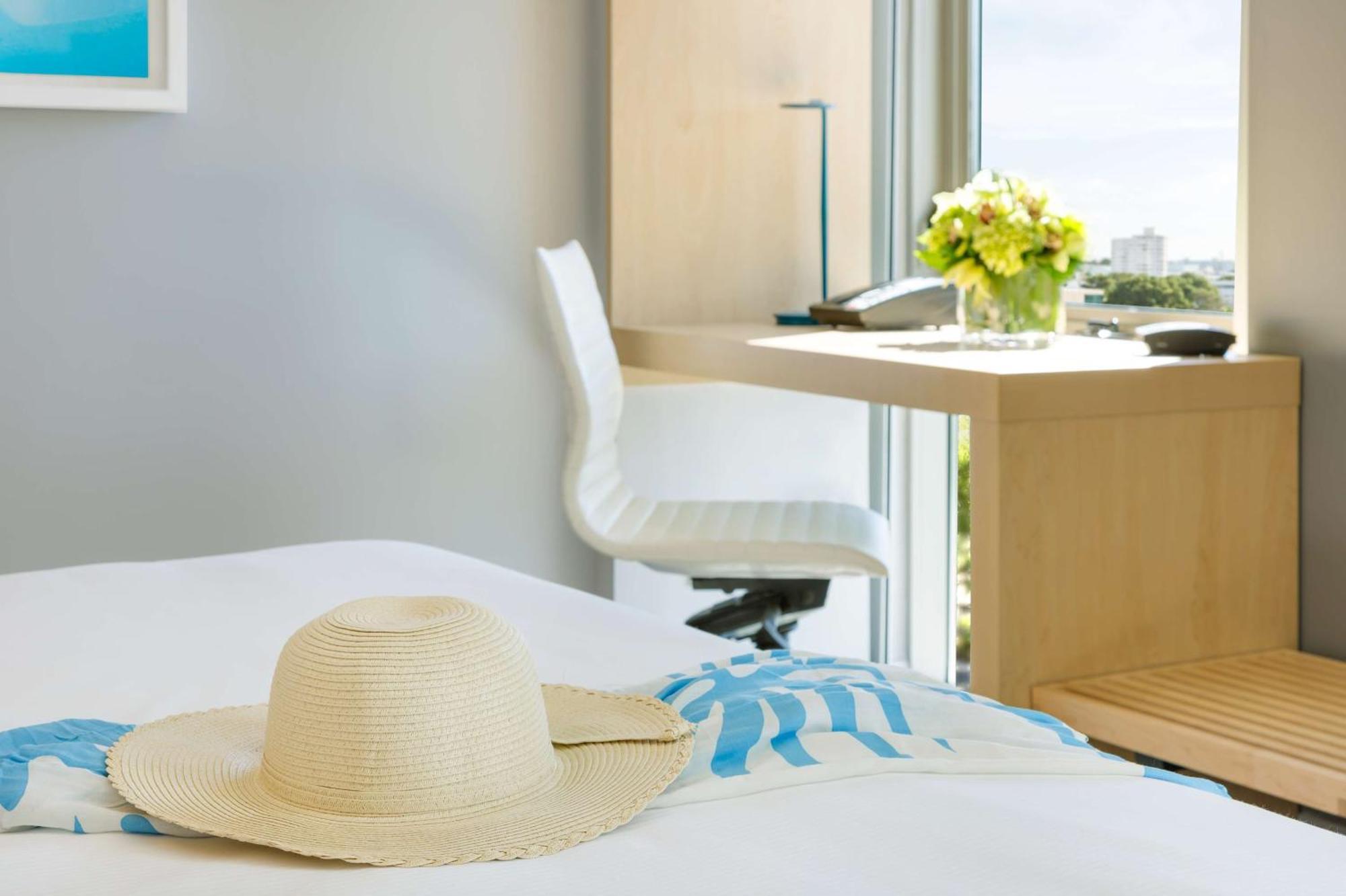 Standard Zimmer mit Kingsize-Bett