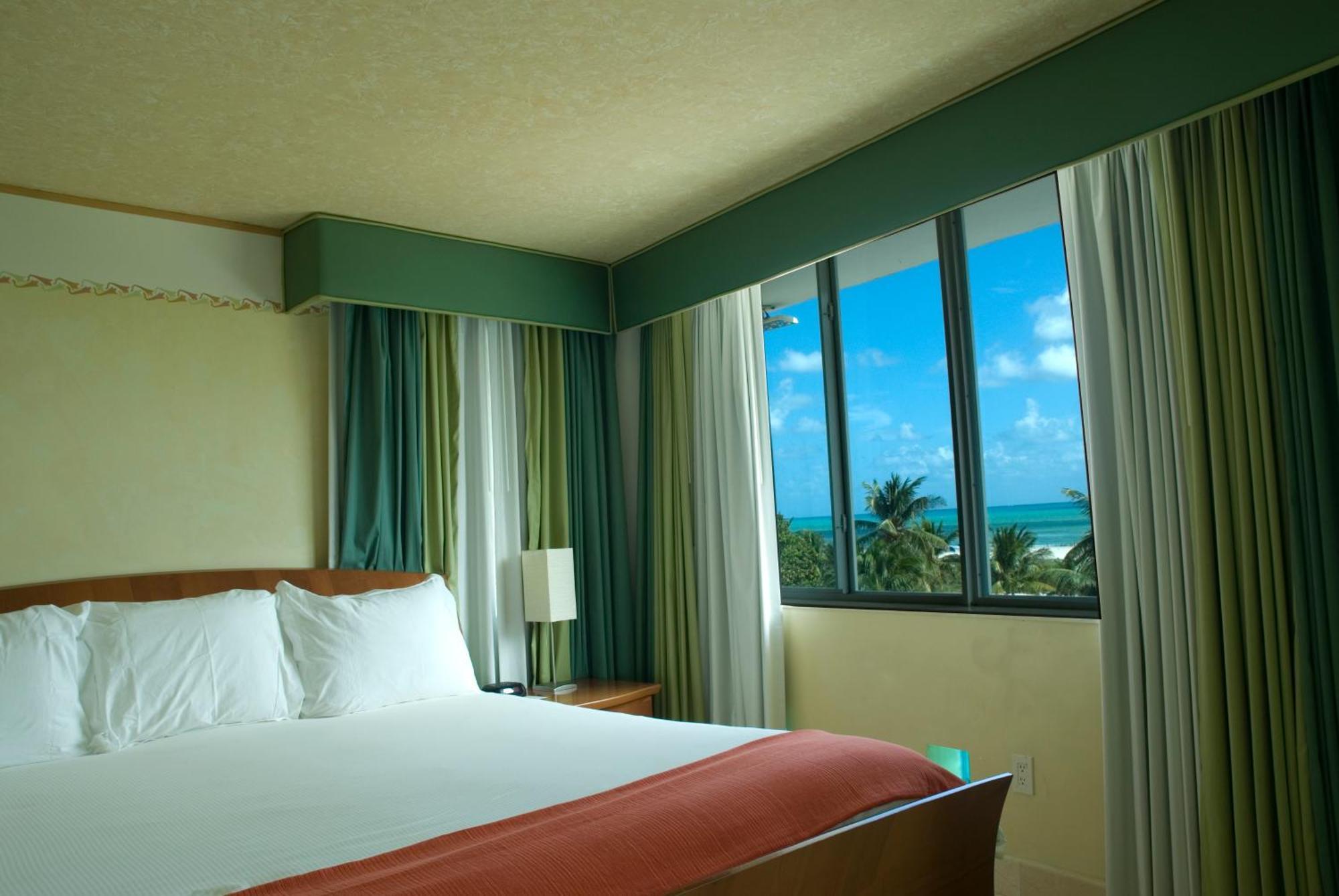 Two-Bedroom Suite Ocean View