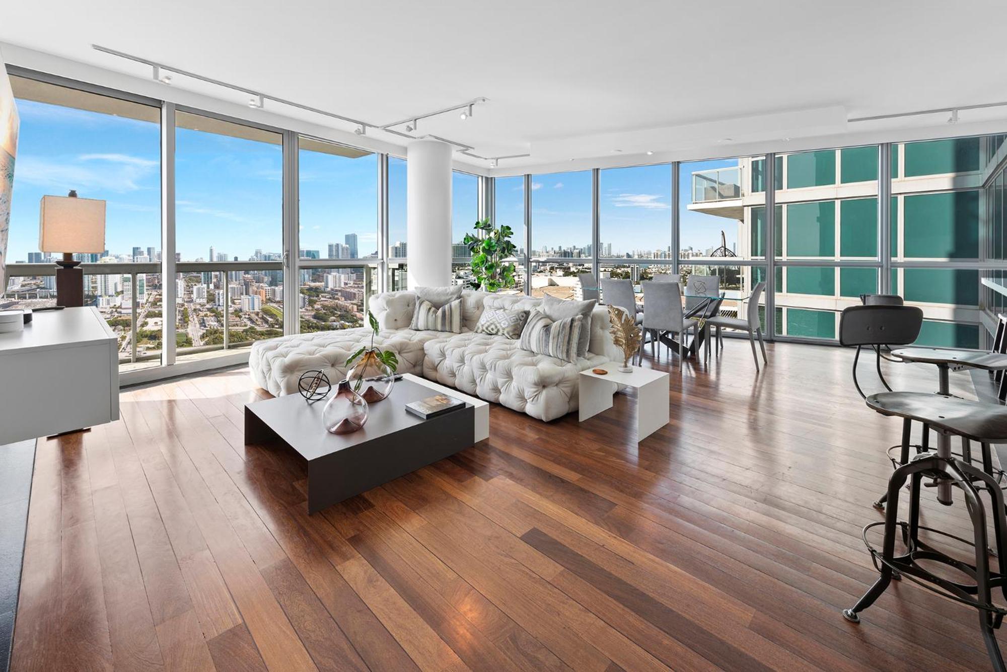 Apartment Sea View