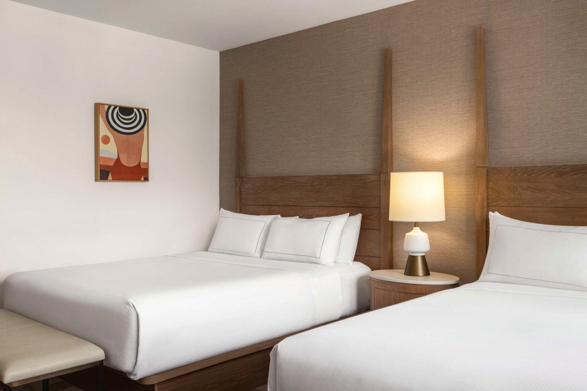 Queen Room Two Queen Beds Balcony Partial Ocen View