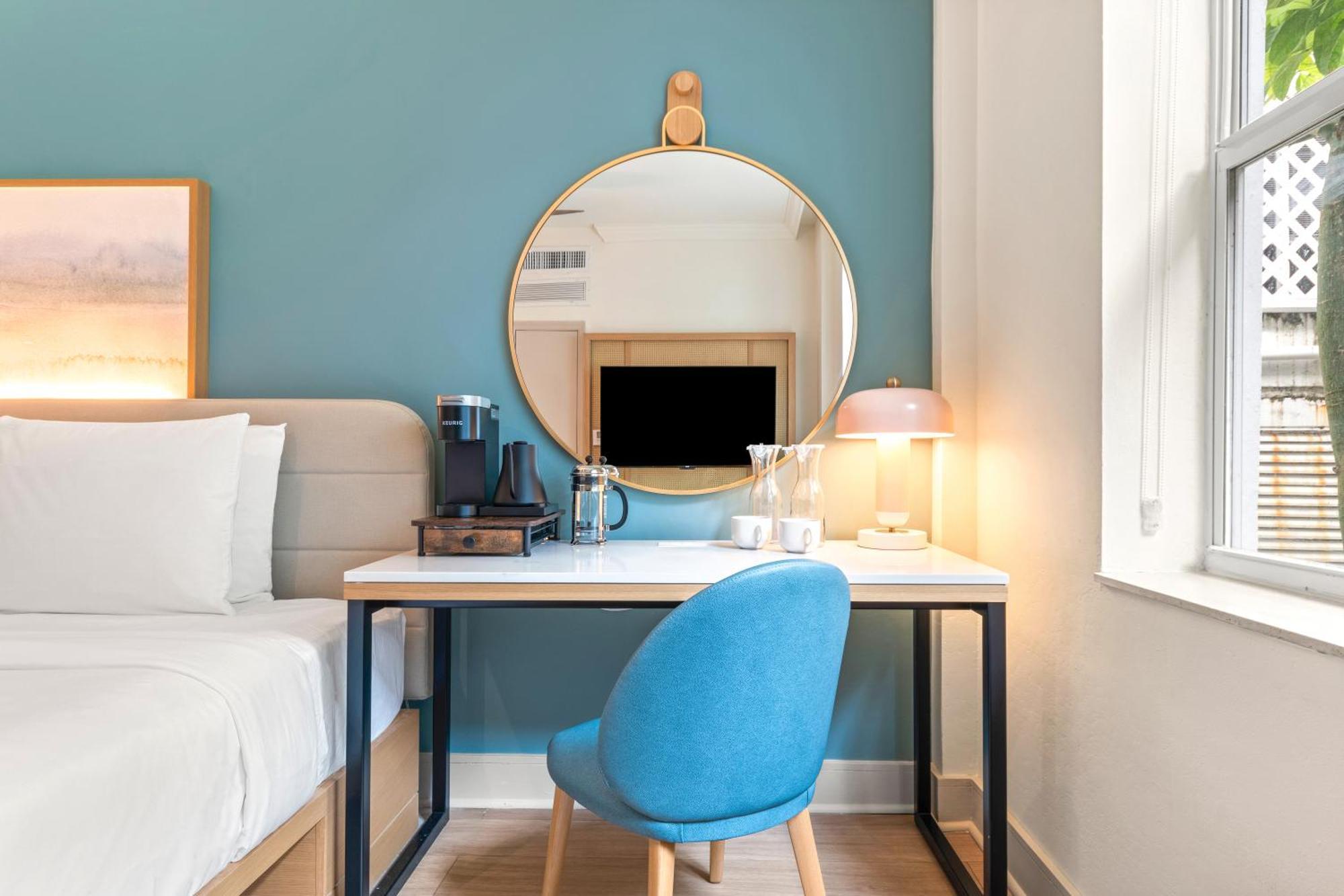 King Suite Disability Access