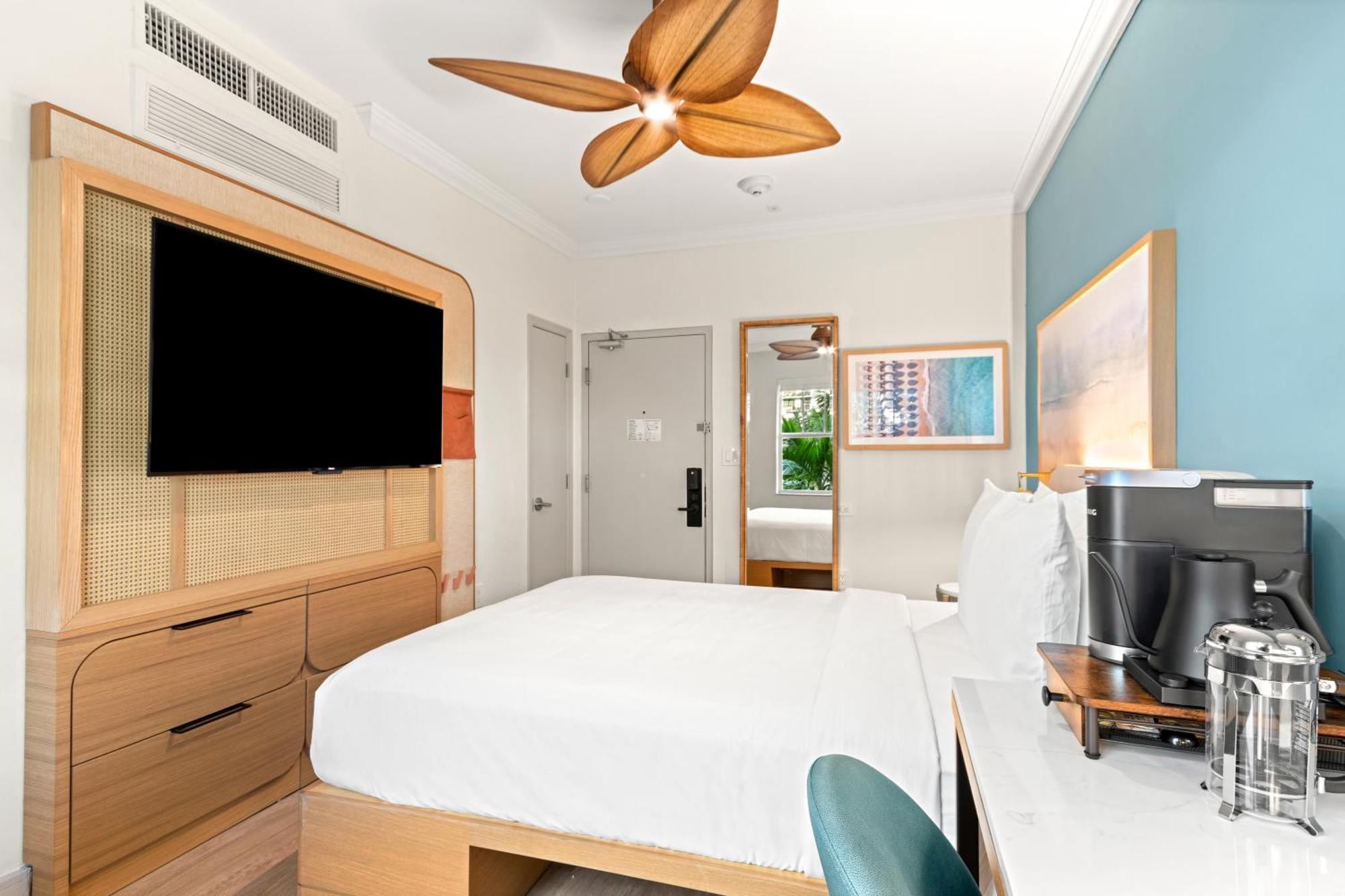 Queen Suite