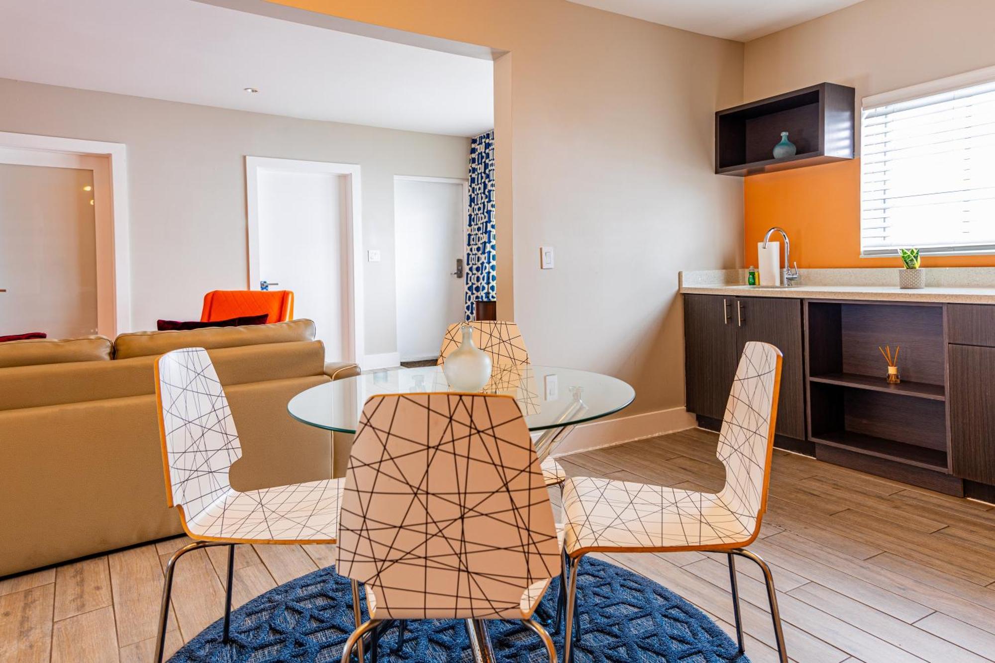 One Bedroom Queen Suite Balcony