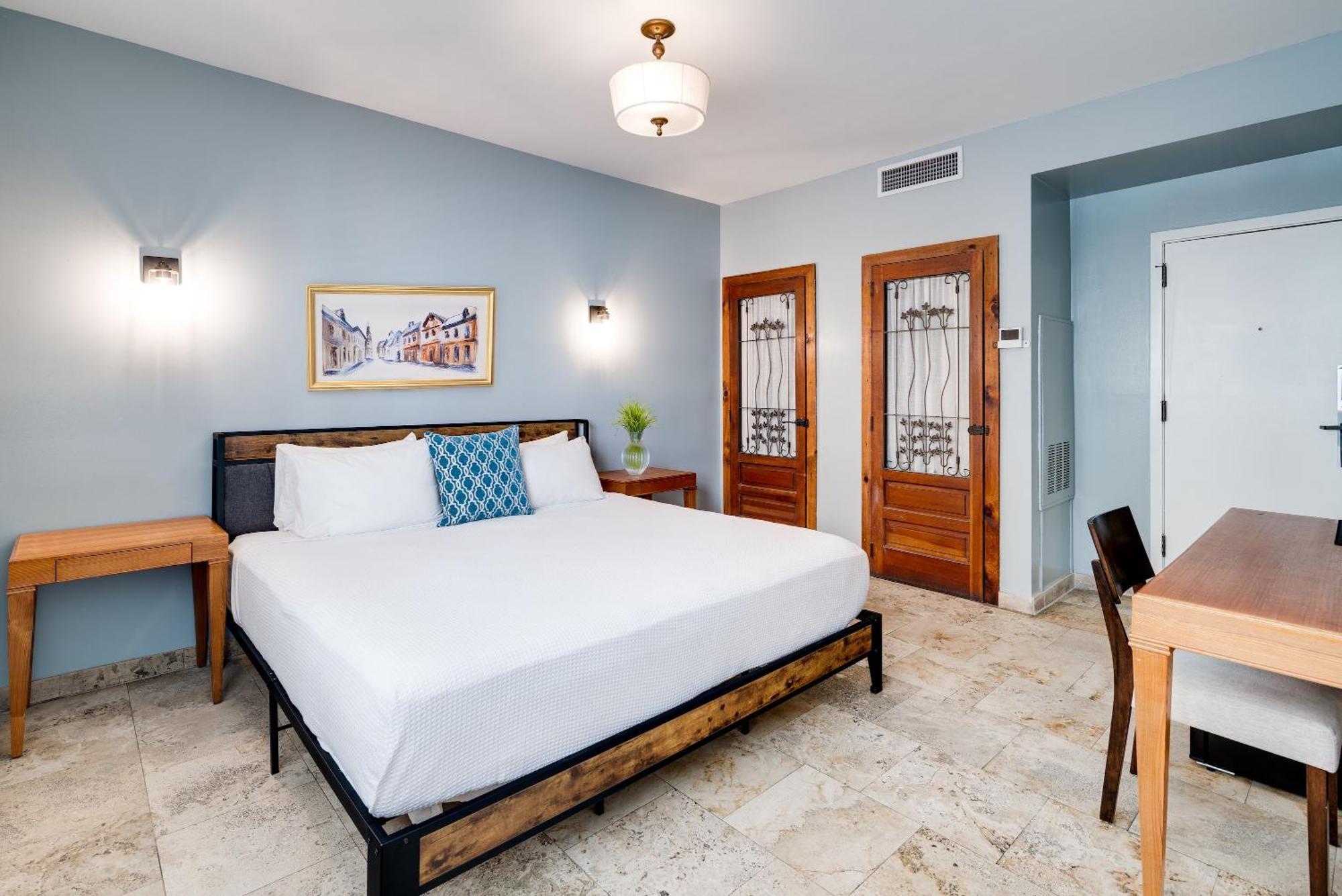 King Room