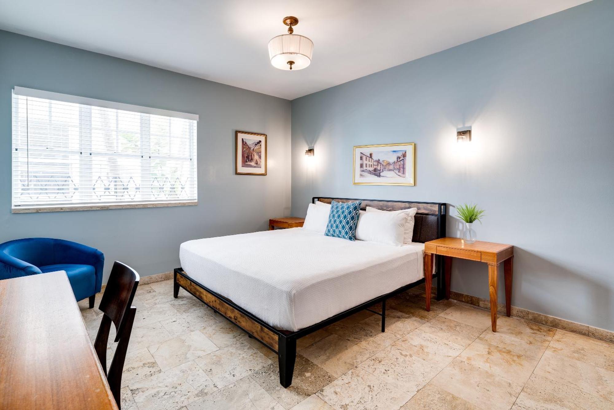 King Room