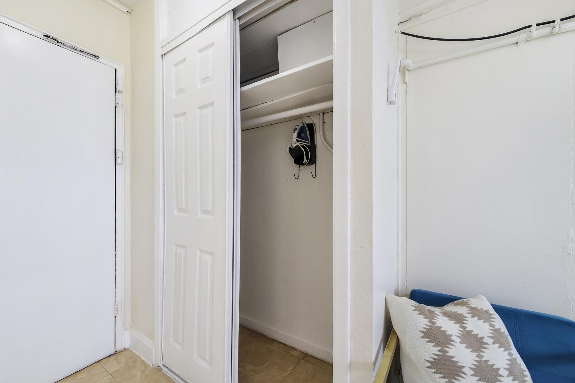 Deluxe Room Two double Beds Suite Ocean View Self Check