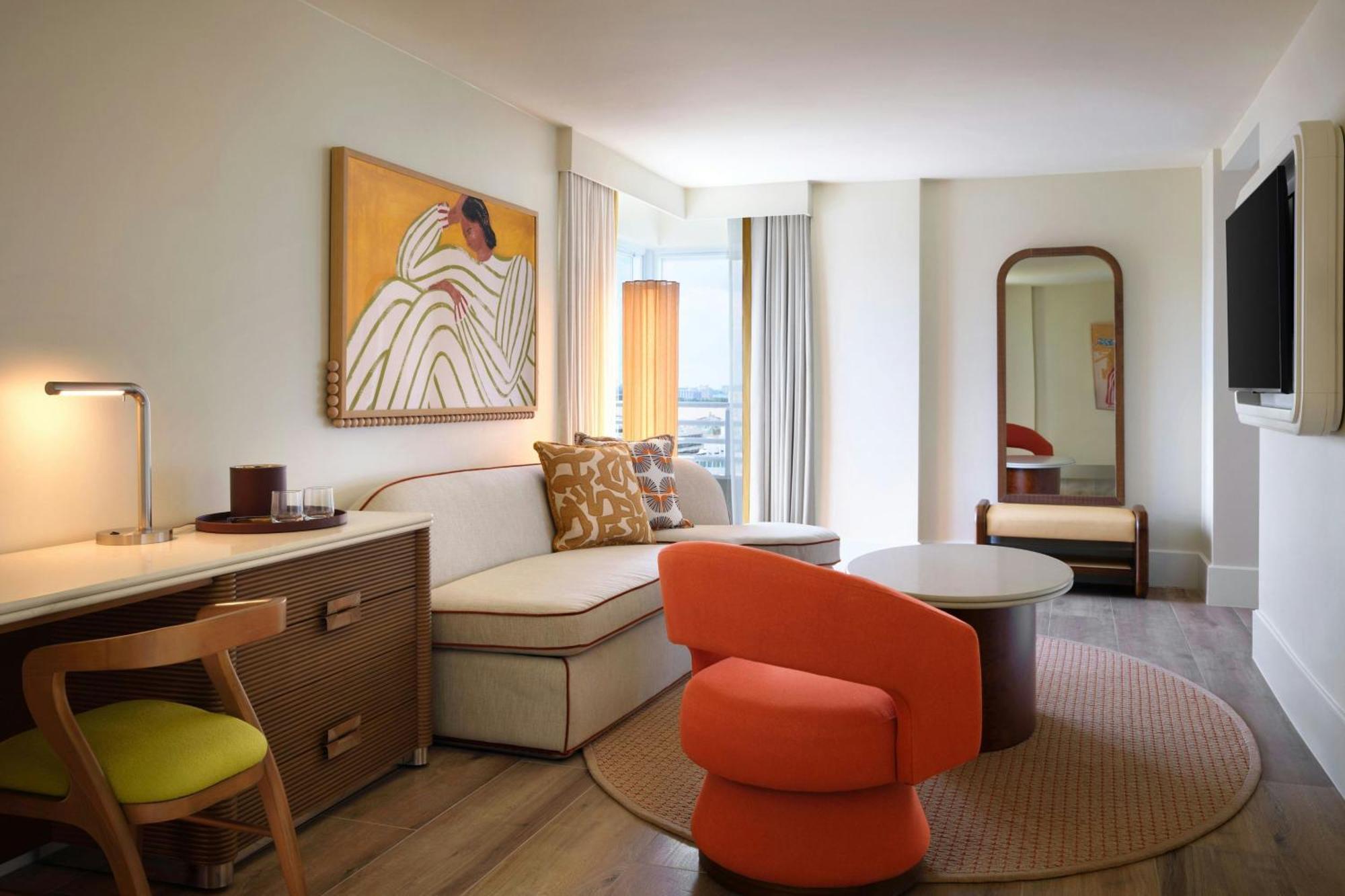 One-Bedroom King Suite City View