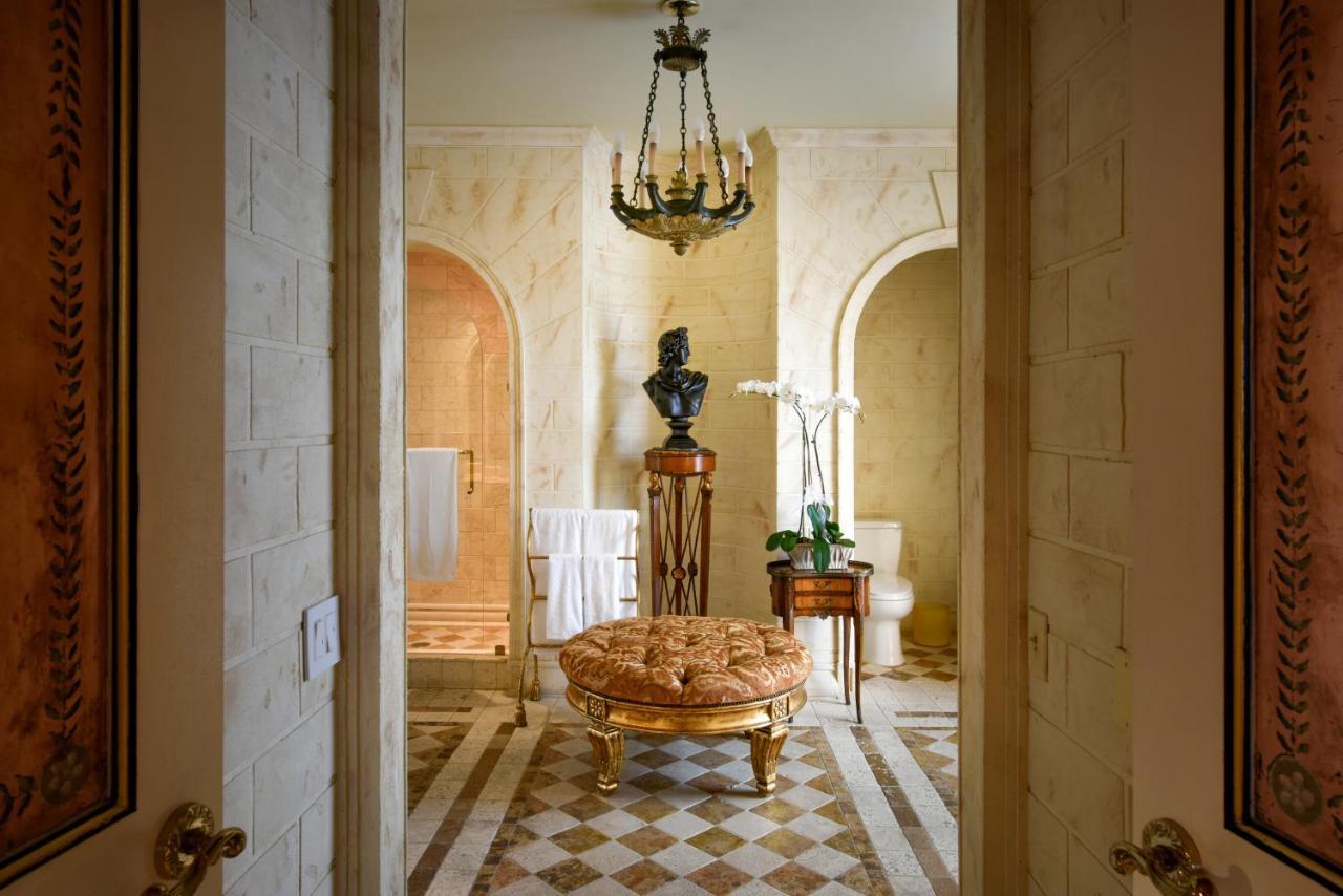 Suite Balcony