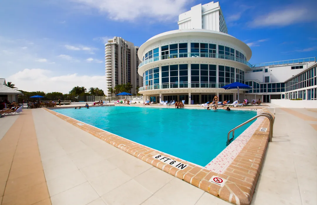 Design Suites Miami Beach-1