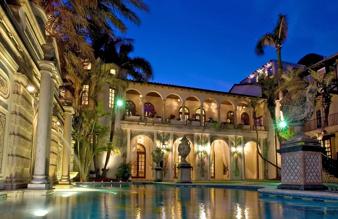 The Villa Casa Casuarina-1