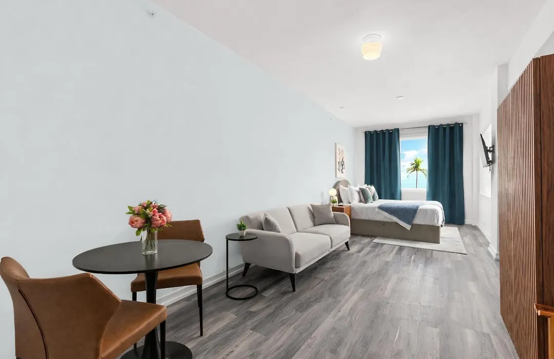 Global Luxury Suites At The Apex Miami-1