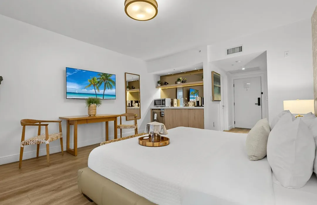 Bentley Hotel South Beach-1
