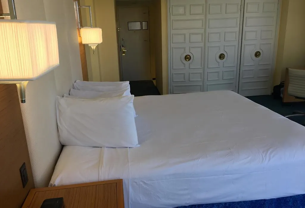 Miami Beach Resort & Spa-1