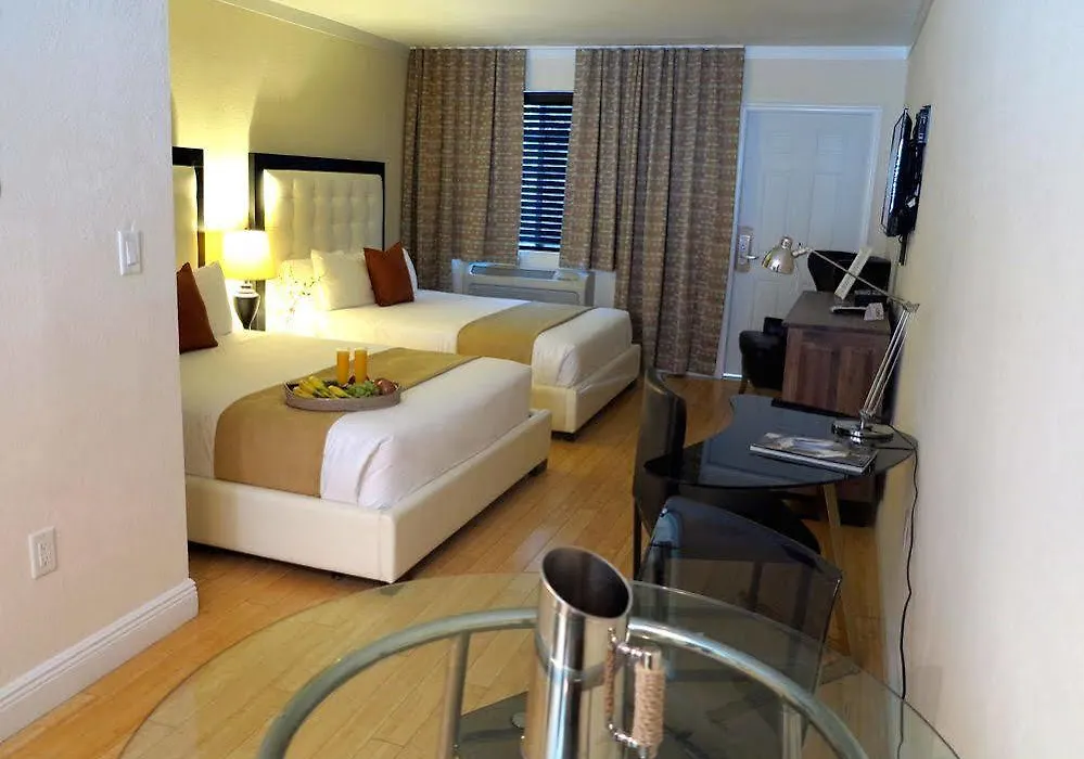 Sapphire South Beach-1
