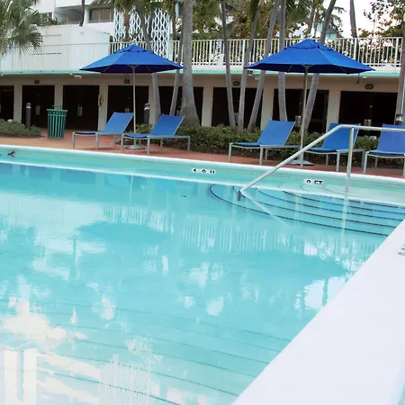 Radisson Resort Miami Beach-2