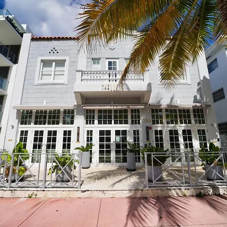 The Julia Hotel (Adults Only)-2