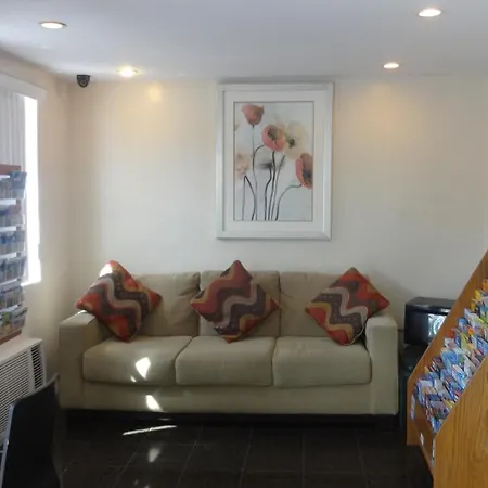 Beach Place Hotel-3