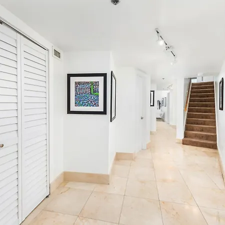 Oceanfront Loft At Castle Beach Club -M15-3