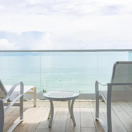 Sherry Frontenac Oceanfront-3