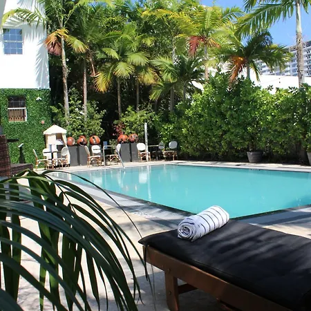 San Juan Hotel Miami Beach-3