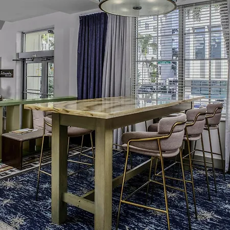 Hilton Garden Inn Miami South Beach-2