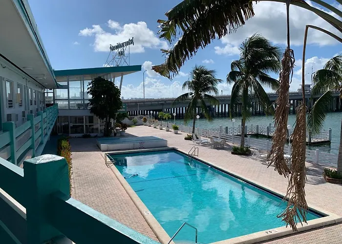 International Inn On The Bay Miami Beach