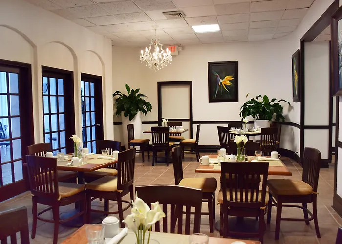 Seacoast Suites On Miami Beach