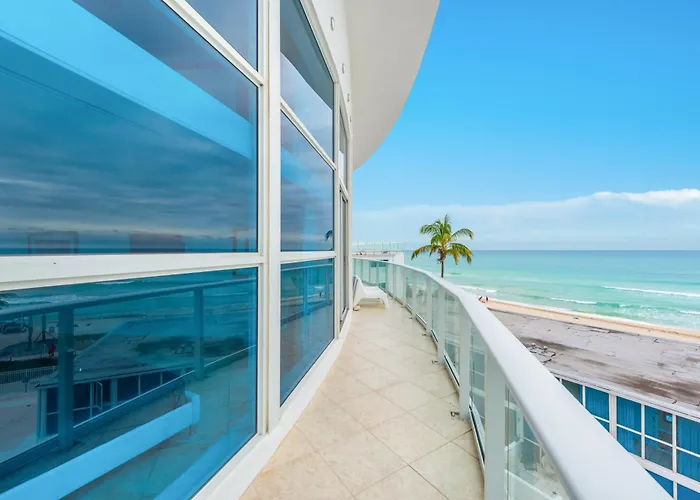 Oceanfront Loft At Castle Beach Club -M15 Miami Beach
