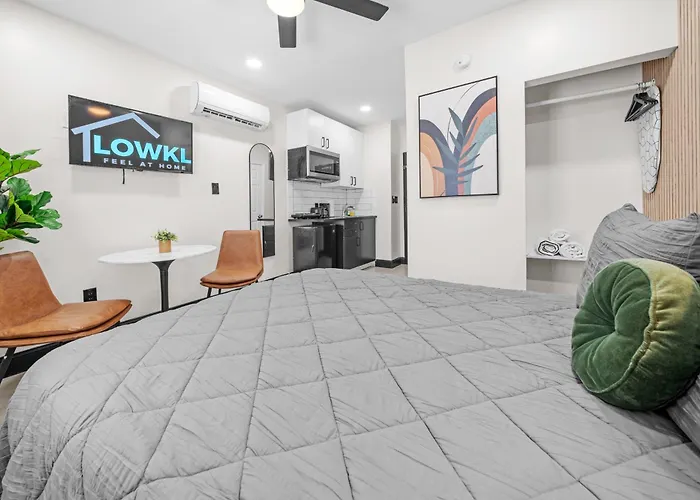 Baybreeze Apartments By Lowkl Miami Beach