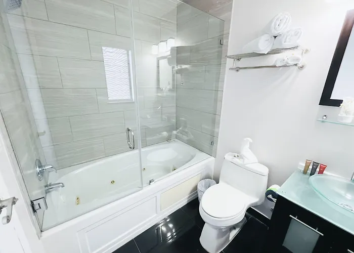 The Cove By Renzzi (Adults Only) Hotel Miami Beach