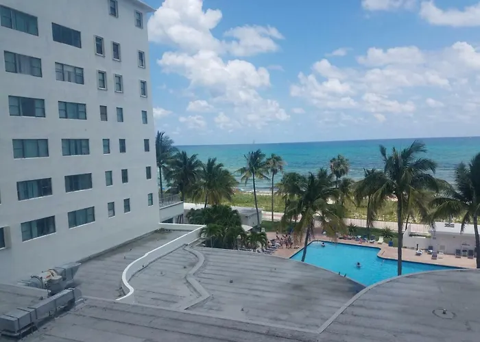 Beach Front Studio Miami Beach